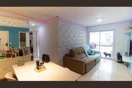 Sala de apartamento à venda com 2 quartos, 72m² em Santa Rosa, Niterói