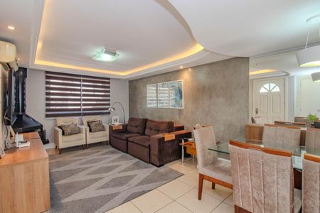 Sala de casa de condomínio à venda com 3 quartos, 150m² em São Sebastião, Porto Alegre