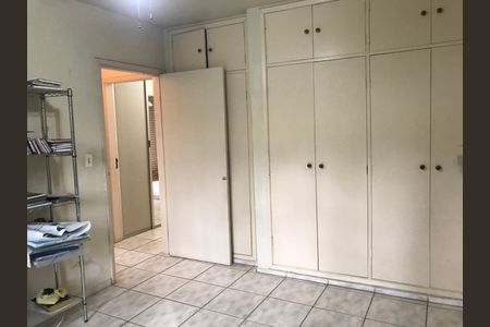 Casa para alugar com 4 quartos, 191m² em Jardim Itamarati, Campinas