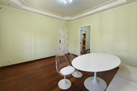 Sala de casa à venda com 3 quartos, 320m² em Jardim dos Oliveiras, Campinas