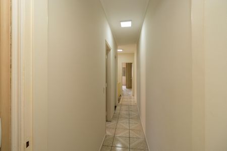 Corredor dos quartos de casa à venda com 4 quartos, 250m² em Jardim Avelino, São Paulo