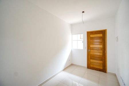 Sala e cozinha de apartamento à venda com 2 quartos, 37m² em Vila Nova Savoia, São Paulo