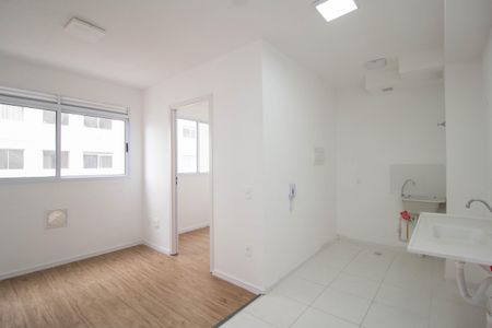 Sala de apartamento para alugar com 2 quartos, 33m² em Jardim Pereira Leite, São Paulo