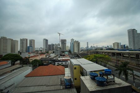 Varanda de kitnet/studio para alugar com 1 quarto, 24m² em Belenzinho, São Paulo