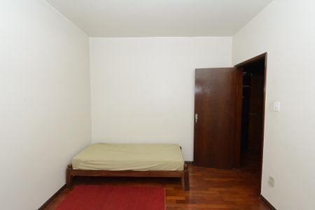 Quarto 2 de casa para alugar com 3 quartos, 250m² em Industrial, Contagem