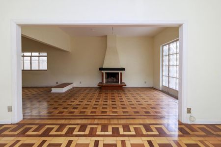 Sala de casa para alugar com 2 quartos, 200m² em Santo Amaro, São Paulo