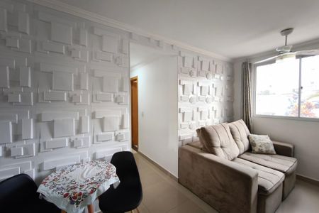 Sala de apartamento para alugar com 1 quarto, 42m² em Jardim Anton Von Zuben, Campinas