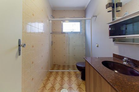 Banheiro de casa para alugar com 1 quarto, 40m² em Chácara Belenzinho, São Paulo