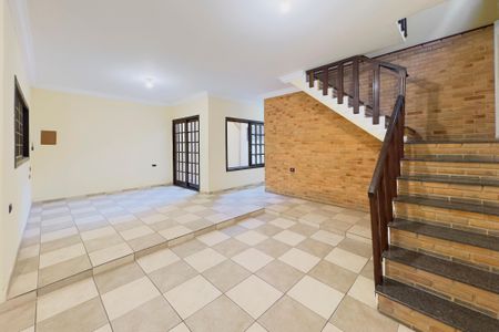 Sala de casa para alugar com 4 quartos, 242m² em Jardim das Oliveiras, Jacareí