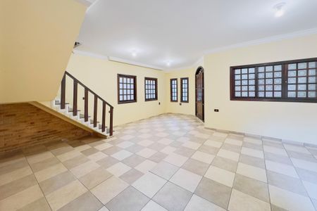 Sala de casa para alugar com 4 quartos, 242m² em Jardim das Oliveiras, Jacareí