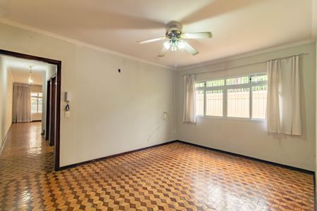Sala de casa para alugar com 4 quartos, 250m² em Jardim Oriental, São Paulo