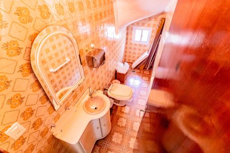 Lavabo de casa para alugar com 4 quartos, 250m² em Jardim Oriental, São Paulo