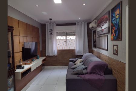 Sala de apartamento à venda com 2 quartos, 72m² em Medianeira, Porto Alegre