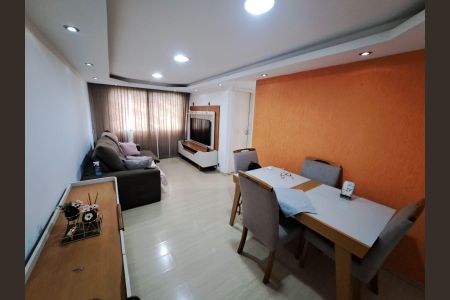 Sala de apartamento à venda com 2 quartos, 59m² em Cidade das Flores, Osasco
