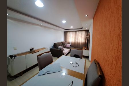 Sala de apartamento à venda com 2 quartos, 59m² em Cidade das Flores, Osasco