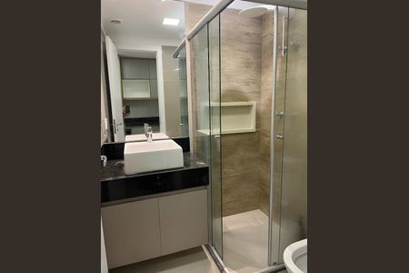 Casa para alugar com 4 quartos, 350m² em Jardim dos Estados, São Paulo