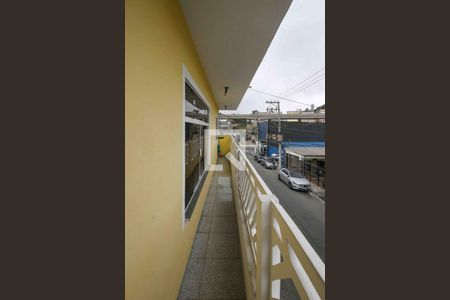 Varanda de casa à venda com 6 quartos, 200m² em Vila Divina Pastora, São Paulo