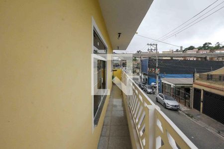 Varanda de casa à venda com 6 quartos, 200m² em Vila Divina Pastora, São Paulo