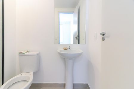 Banheiro da Suíte de apartamento à venda com 1 quarto, 24m² em Vila Butantã, São Paulo