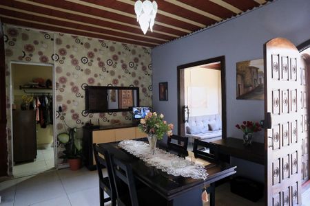 Sala de Jantar de casa à venda com 4 quartos, 597m² em Pompéia, Belo Horizonte