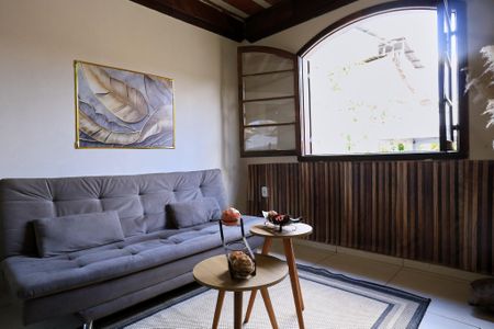 Sala de casa à venda com 4 quartos, 597m² em Pompéia, Belo Horizonte