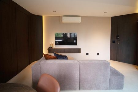 Sala de apartamento para alugar com 1 quarto, 50m² em Jardim Paulistano, São Paulo