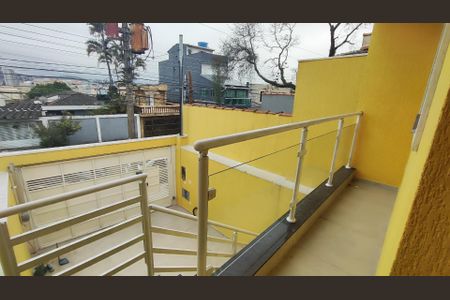 Casa à venda com 3 quartos, 110m² em Vila Vitória, Santo André