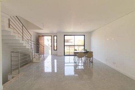 Sala/Cozinha de casa para alugar com 3 quartos, 225m² em Tingui, Curitiba