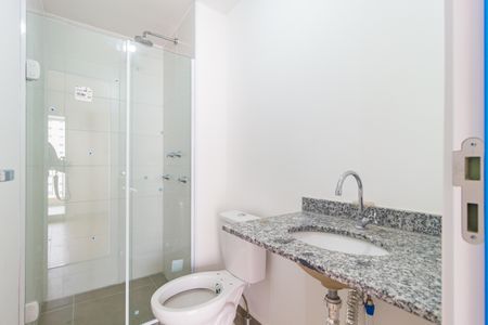 Banheiro de kitnet/studio à venda com 1 quarto, 26m² em Belenzinho, São Paulo