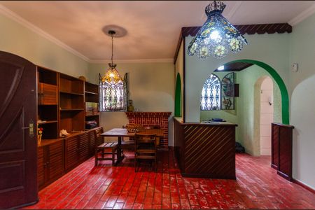 Sala de casa à venda com 3 quartos, 340m² em Vila Pedra Branca, São Paulo