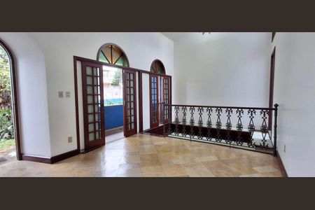 Sala 2 de casa para alugar com 5 quartos, 300m² em Jardim Atlântico, Florianópolis