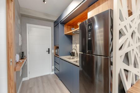 Studio de kitnet/studio para alugar com 1 quarto, 26m² em Jardim das Acácias, São Paulo