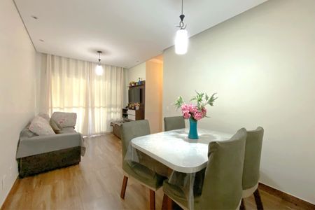 Sala de apartamento à venda com 3 quartos, 86m² em Pompéia, Belo Horizonte