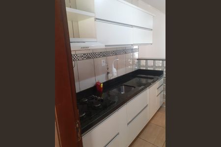 Cozinha de casa à venda com 2 quartos, 70m² em Campestre, São Leopoldo
