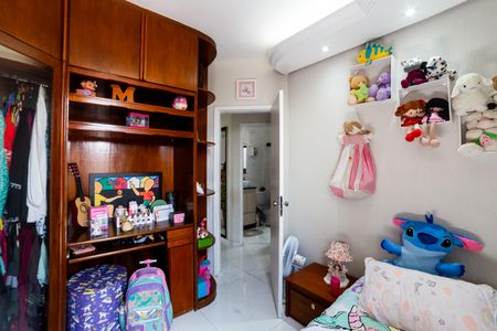 Quarto 2 de apartamento para alugar com 2 quartos, 56m² em Vila Bom Retiro, Belo Horizonte