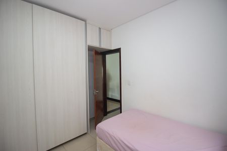 Quarto 1 de casa para alugar com 5 quartos, 700m² em Chácara Contagem, Contagem