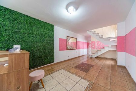 Sala de casa para alugar com 3 quartos, 315m² em Vila Alto de Santo Andre, Santo André