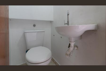Lavabo de casa de condomínio à venda com 2 quartos, 56m² em Parque Boturussu, São Paulo