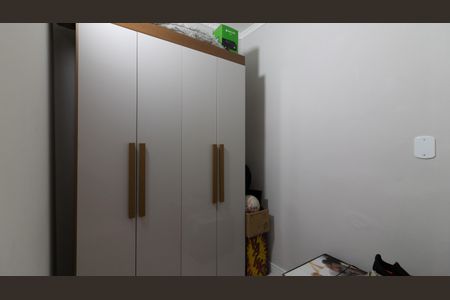 Closet do Quarto 1 de apartamento à venda com 2 quartos, 58m² em Jardim Ponte Rasa, São Paulo