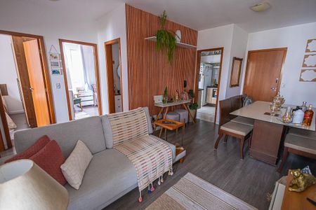 Sala de apartamento à venda com 3 quartos, 76m² em Rio Branco, Belo Horizonte