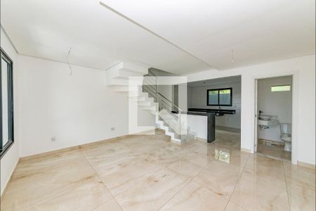 Casa para alugar com 3 quartos, 170m² em Cabral, Contagem