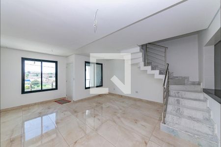 Casa para alugar com 3 quartos, 170m² em Cabral, Contagem
