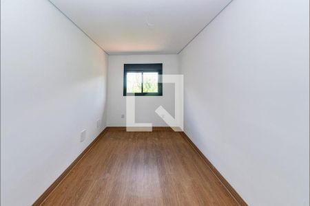 Casa para alugar com 3 quartos, 170m² em Cabral, Contagem