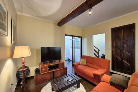 Sala de casa para alugar com 4 quartos, 228m² em Parque Santa Bárbara, Campinas