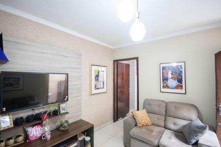 Sala de casa à venda com 4 quartos, 140m² em Vila Nova Galvão, São Paulo