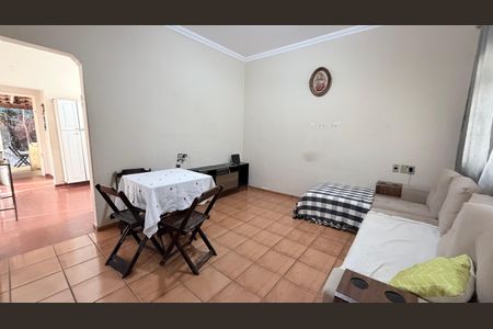 Sala de casa à venda com 2 quartos, 101m² em Vila Satúrnia, Campinas