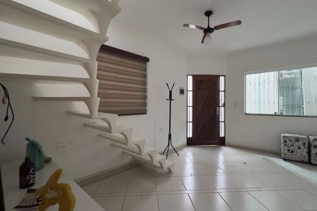 Sala de casa à venda com 2 quartos, 180m² em Portal dos Gramados, Guarulhos