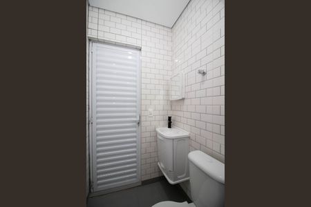 Banheiro de apartamento para alugar com 1 quarto, 21m² em Vila Operária, Guarulhos