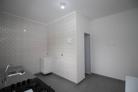 Sala/Cozinha de apartamento para alugar com 1 quarto, 21m² em Vila Operária, Guarulhos
