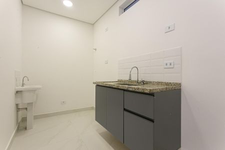 Cozinha de kitnet/studio para alugar com 1 quarto, 33m² em Vila Esperança, São Paulo